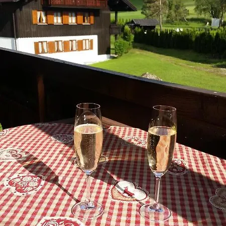 Bergsonne Mit Daire Oberstaufen